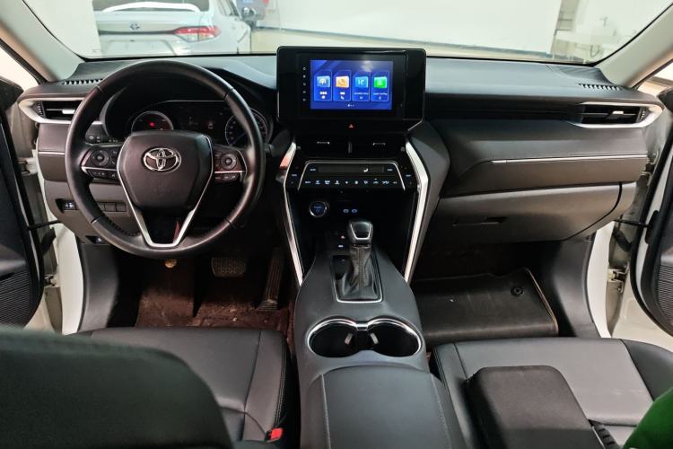 Used Toyota Venza 2022 Dual-Engine 2.5L CVT Two-Wheel Drive Luxury Edition
