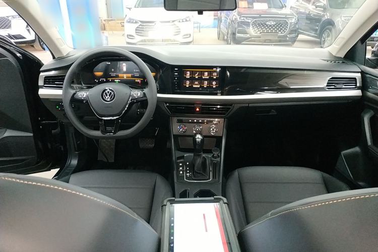 Used Volkswagen Lavida 2022 1.5L Automatic Comfort Edition
