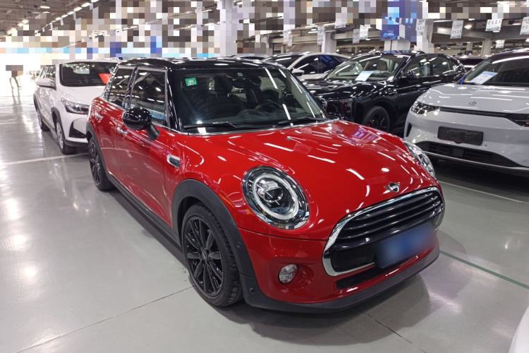 Used  MINI 2018 1.5T COOPER Artist Five-Door Edition
