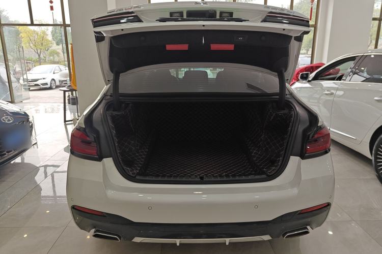 Used BMW 5 Series 2022 Second Facelift 525Li M Sport Package