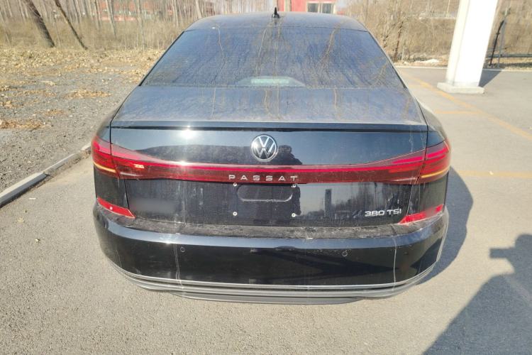 Used Volkswagen Passat 2024 380TSI Starry Luxury Edition