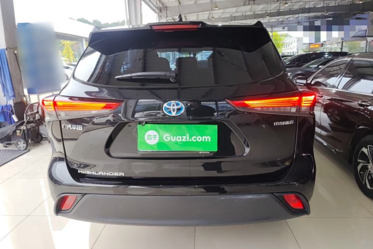 Used Toyota Highlander 2023 2.5L Smart Electric Hybrid Dual-Engine Two-Wheel Drive Elite Version 5 Seats
