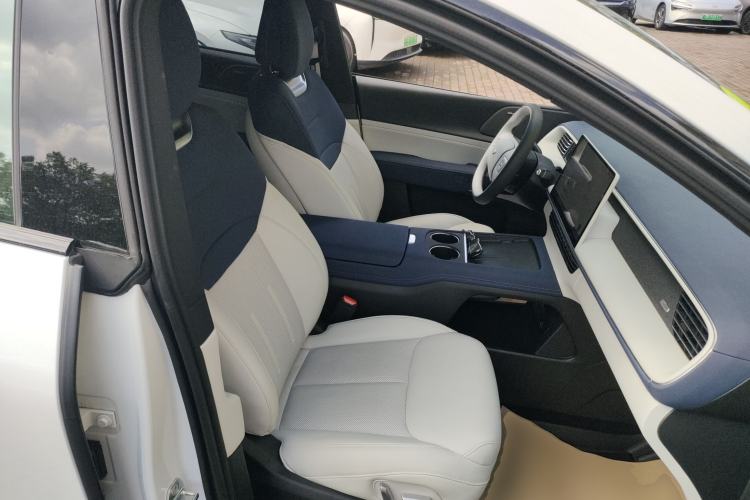 Used XPeng G6 2023 755 Ultra-Long Range Pro