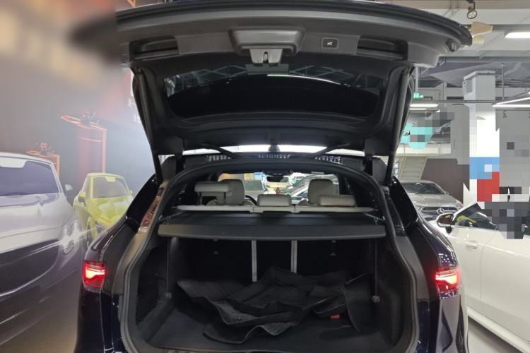 Used Jaguar F-PACE 2021 250 PS R-Dynamic SE
