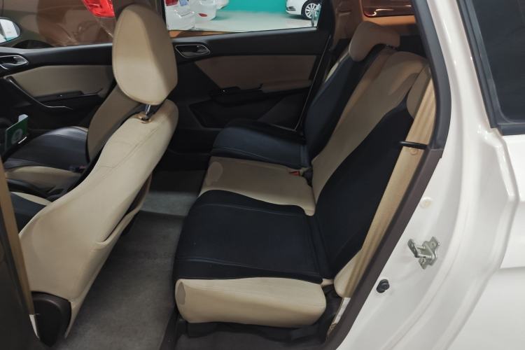 Used Baojun 310W 2017 1.5L Manual Comfort Model China V Standard