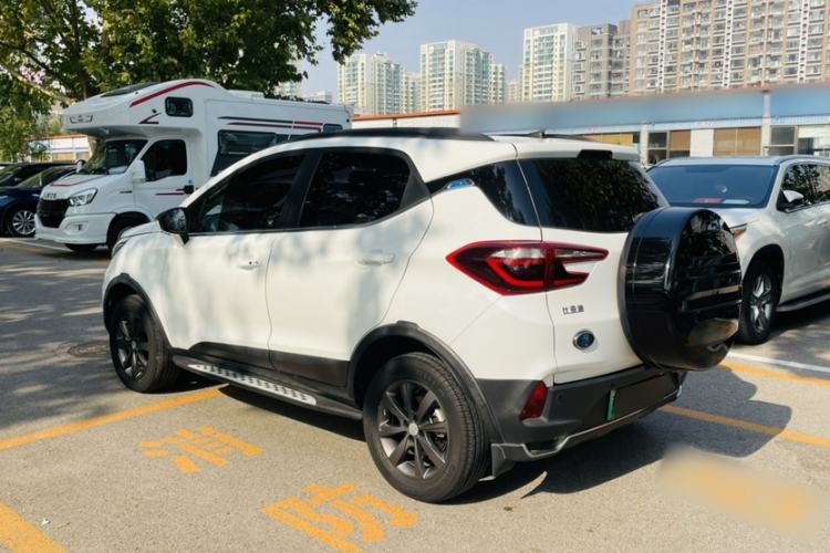 Used BYD Yuan New Energy 2019 EV360 Smart Connect Elite Model

