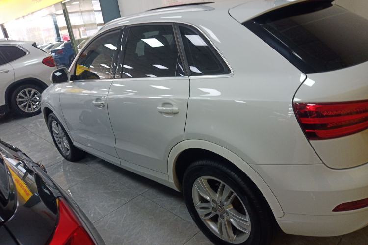 Used Audi Q3 2015 30 TFSI Comfort Model
