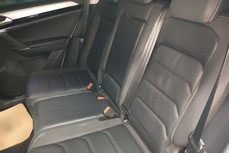 Used Volkswagen Tayron 2020 330TSI Two-Wheel Drive Luxury Smart Connectivity Version
