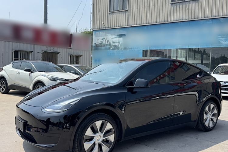 Used Tesla Model Y 2022 Rear-Wheel-Drive Version
