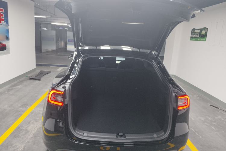 Used Tesla Model Y 2022 Rear-Wheel-Drive Version