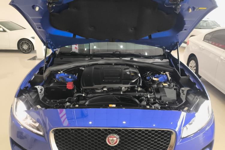 Used Jaguar F-PACE 2019 2.0T Four-Wheel Drive Urban Luxury Edition
