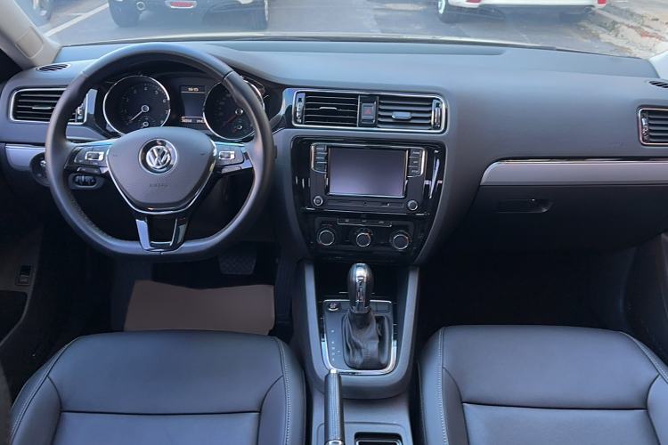 Used Volkswagen Sagitar 2018 280TSI DSG Ignite Edition
