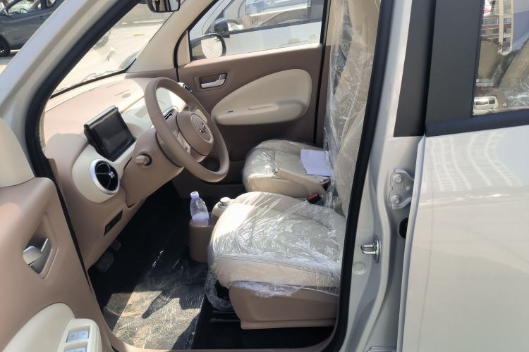 Used Wuling Hongguang MINIEV 2025 Four-Door Version Advanced Edition
