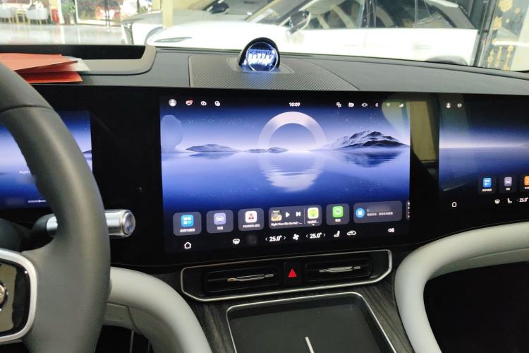 Used Hima AITO M9 2025 All-Electric Max Version 100 kWh 6-Seater
