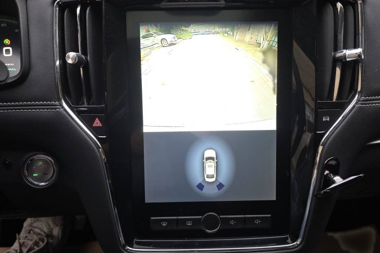 Used Roewe i6 New Energy 2017 45T Hybrid Connect & Smart Enjoyment Edition