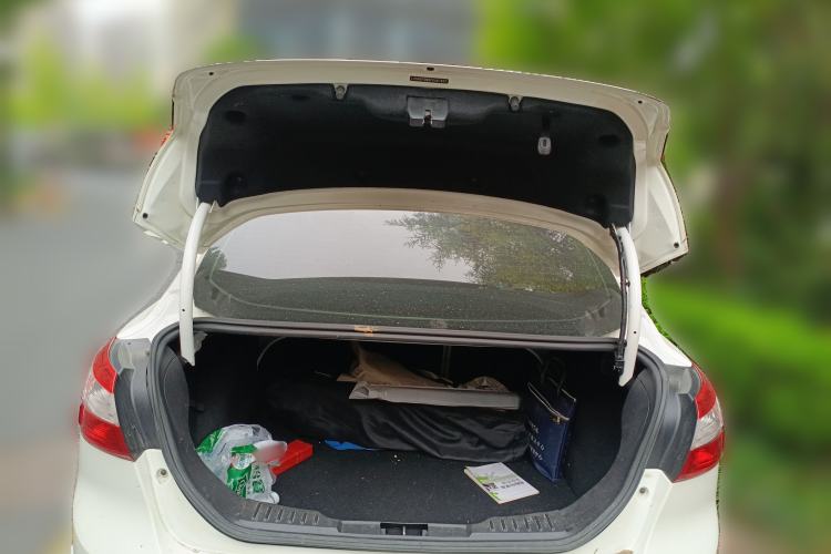 Used Ford Focus 2012 Sedan 1.6L Automatic Comfort Model
