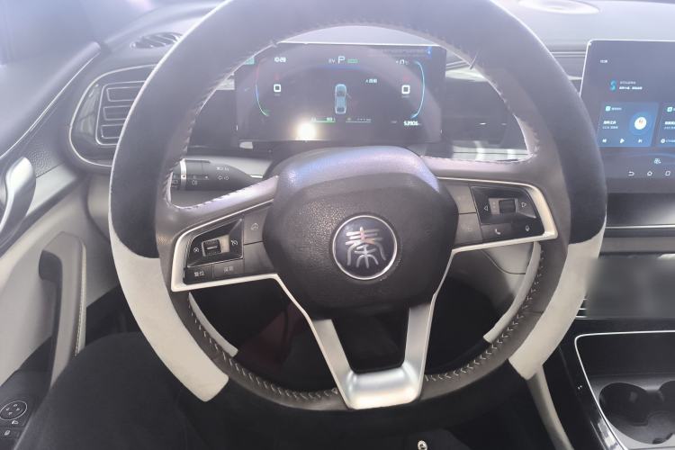 Used BYD Qin PLUS 2023 Champion Edition DM-i 120KM Leading Model
