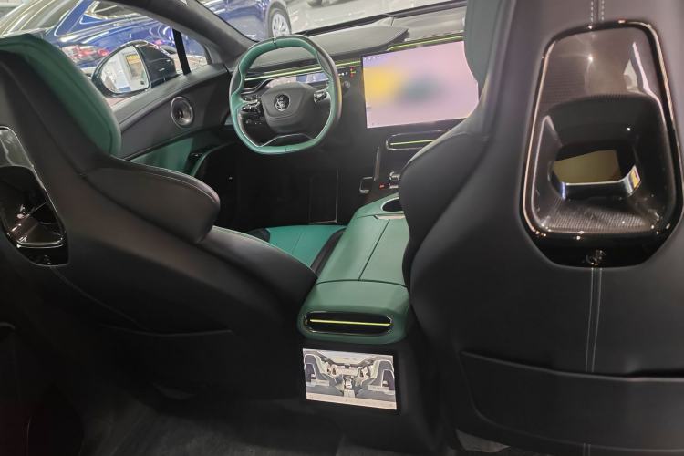 Used  ELETRE 2023 ELETRE R+