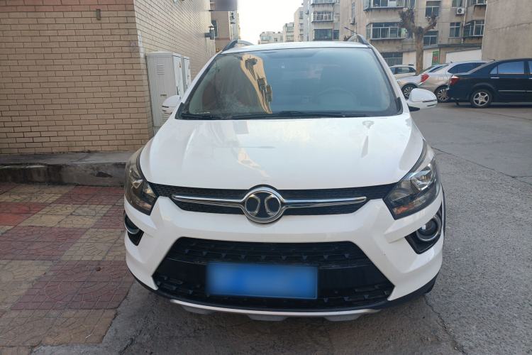 Used BAIC Senova X25 2015 1.5L Manual Comfort Model
