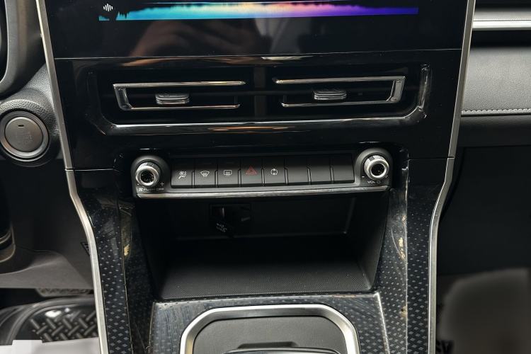 Used Haval M6 2023 PLUS 1.5T DCT Elite Smart Connectivity Model
