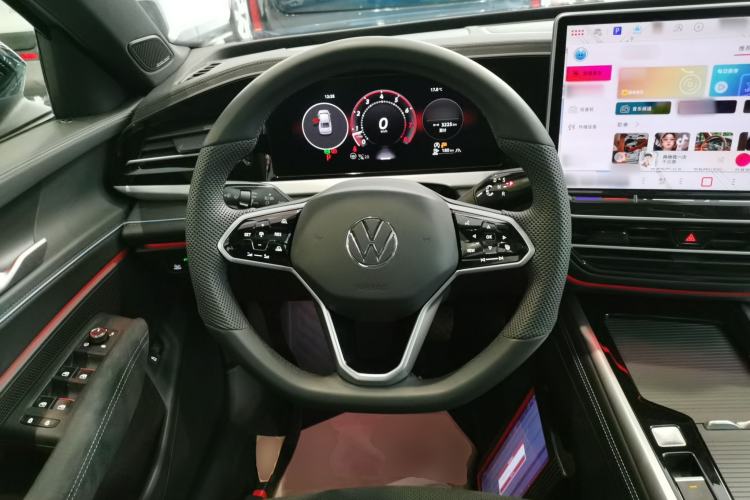 Used Volkswagen Passat 2025 Pro 380TSI Starry Dragon Luxury Edition
