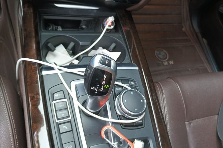 Used BMW X5 2015 xDrive28i
