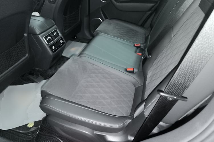 Used Hongqi HS7 2022 3.0T Automatic All-Wheel Drive ZhiLian Flagship Edition Five Seats
