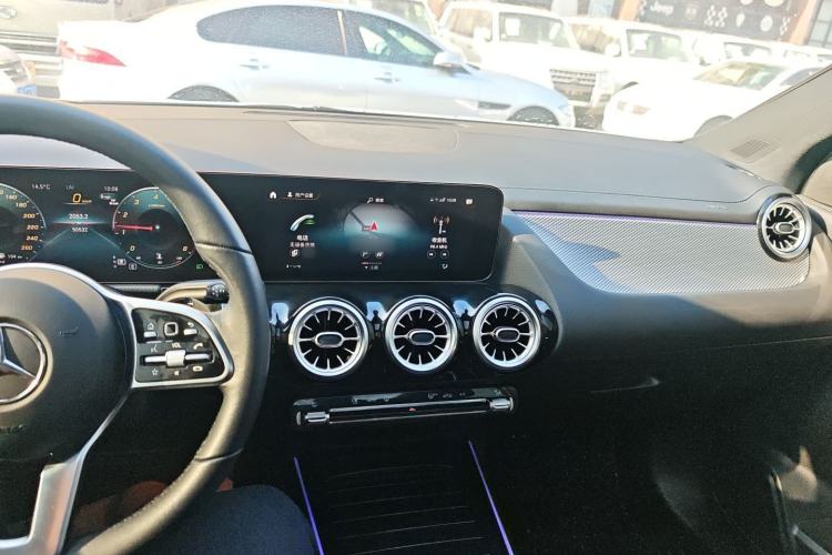 Used Mercedes-Benz GLA 2023 Facelifted GLA 200
