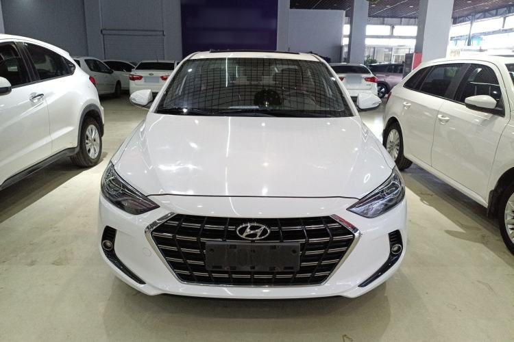 Used Hyundai Elantra 2019 1.4T Dual-Clutch Xuan Dong · Dynamic Model
