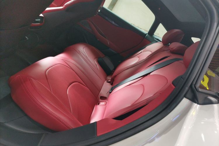 Used Xiaomi Auto SU7 2024 Rear-Drive Standard Founder Edition
