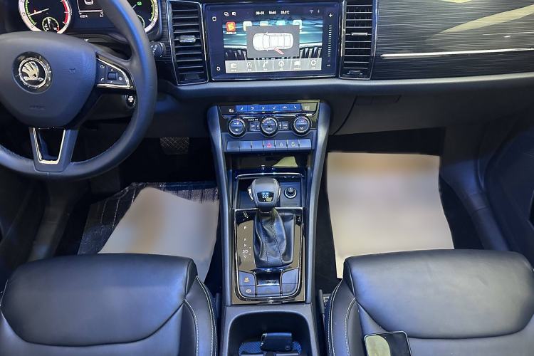 Used Skoda Kodiaq 2018 Facelifted TSI330 5-Seater Two-Wheel-Drive Luxury Enjoyment Edition
