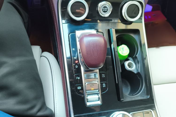 Used Hongqi H9 2020 2.0T Smart Connect Flagship Edition
