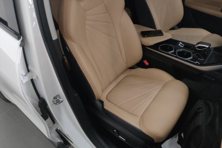 Used Geely Auto FX11 2023 1.5TD DCT Prestige Edition
