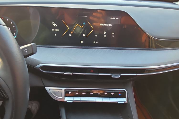 Used Changan Eado 2022 PLUS Blue Whale NE 1.4T GDI DCT Prestige Edition
