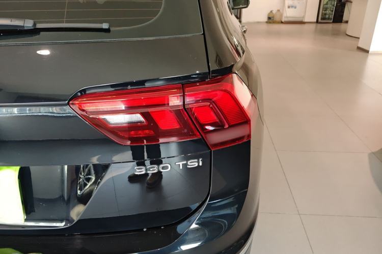 Used Volkswagen Tiguan L 2022 330TSI Automatic Two-Wheel Drive Smart Edition
