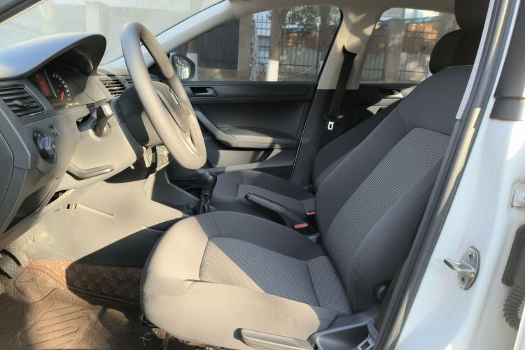 Used Volkswagen Santana 2019 1.5L Manual Fashion Edition China VI Standard
