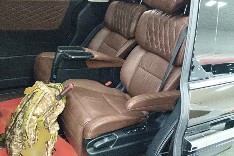 Used Honda Elysion 2019 2.0L Hybrid Supreme Edition
