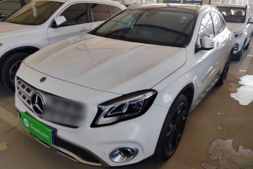 Used Mercedes-Benz GLA 2017 GLA 220 4MATIC Fashion Model