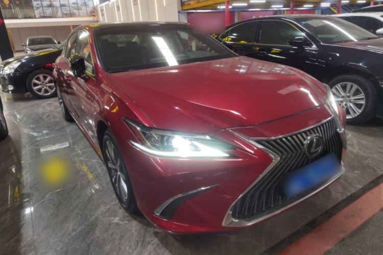 Used Lexus ES 2018 200 Excellence Edition China V Standard
