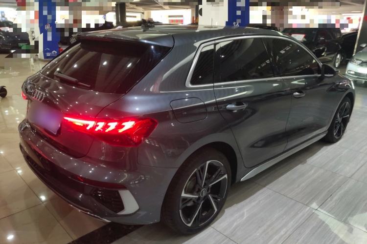 Used Audi A3 2024 Sportback 35 TFSI Fashionable Sports Model
