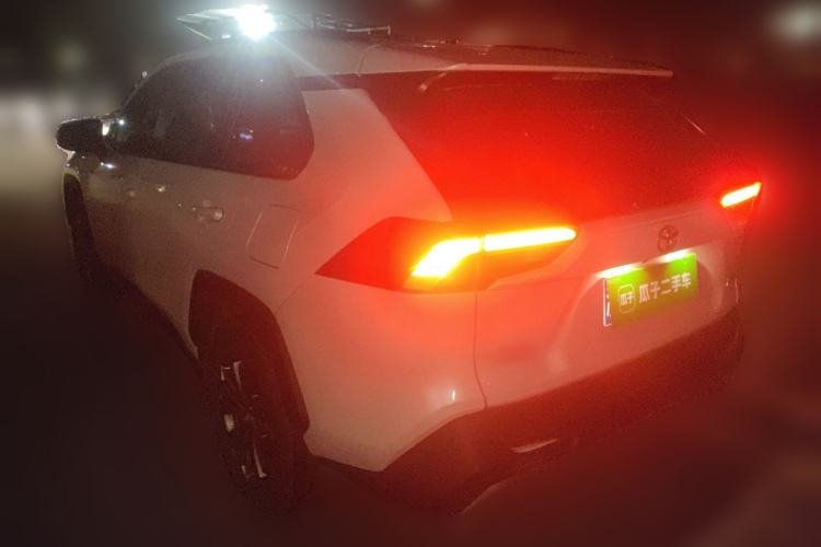 Used Toyota RAV4 2023 2.0L CVT Two-Wheel Drive Fashion Plus Edition
