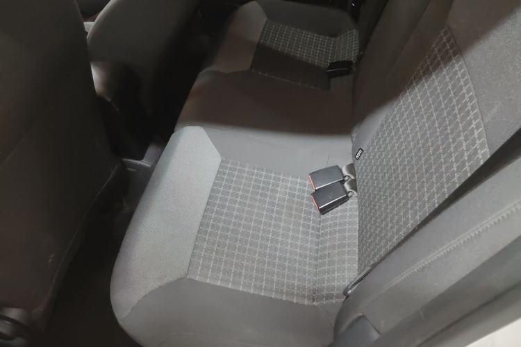 Used Volkswagen Polo 2016 1.6L Automatic Comfort Model
