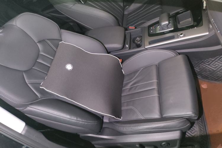 Used Audi Q5L 2022 40T Luxury Dynamic Model
