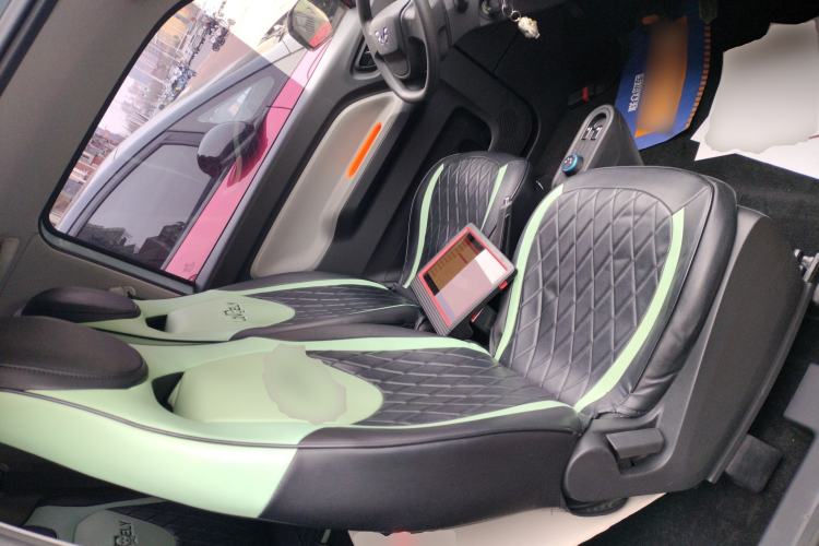 Used Wuling Hongguang MINIEV 2022 Easy Version Lithium Iron Phosphate
