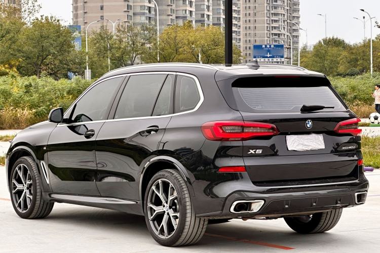 Used BMW X5 2022 Restyled xDrive 40Li M Sport Package
