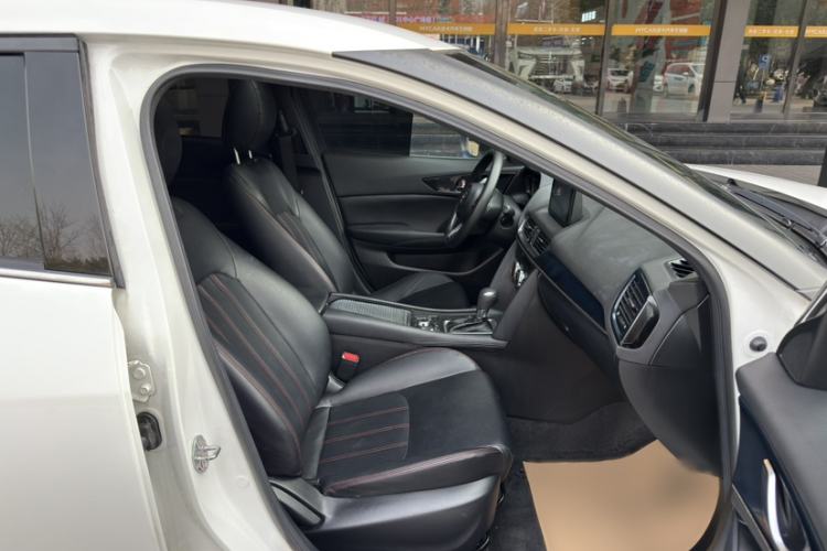 Used Mazda CX-4 2020 2.0L Automatic Two-Wheel Drive Blue Sky Dynamic Edition
