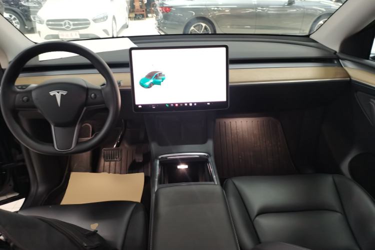 Used Tesla Model Y 2022 Rear-Wheel-Drive Version
