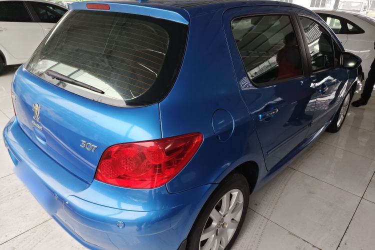 Used Peugeot 307 2013 Hatchback 1.6L Automatic Comfort Edition
