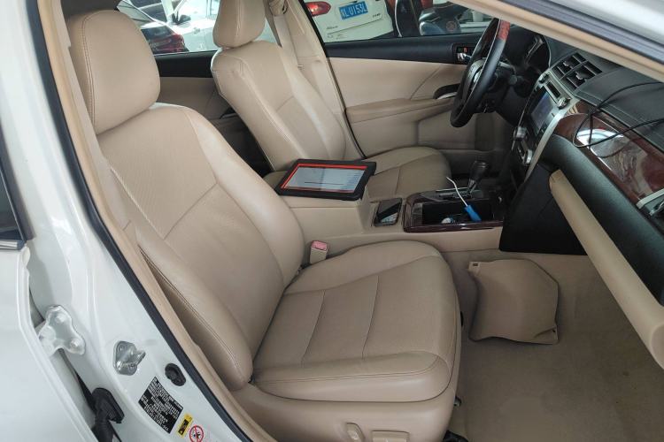 Used Toyota Camry 2012 2.5G Luxury Edition
