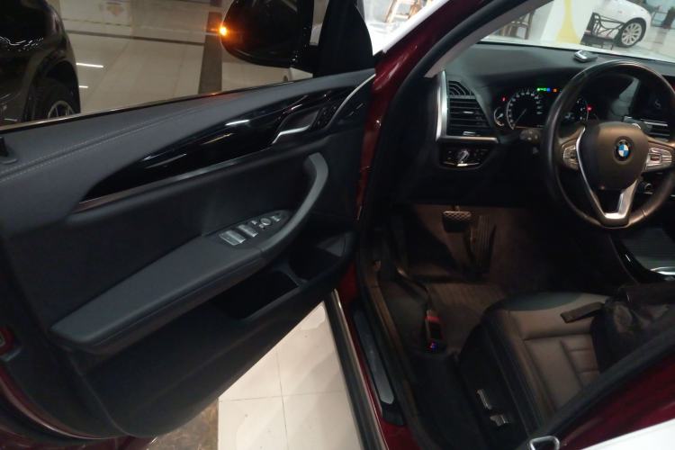 Used BMW X3 2018 xDrive25i Luxury Package China VI Emission Standard
